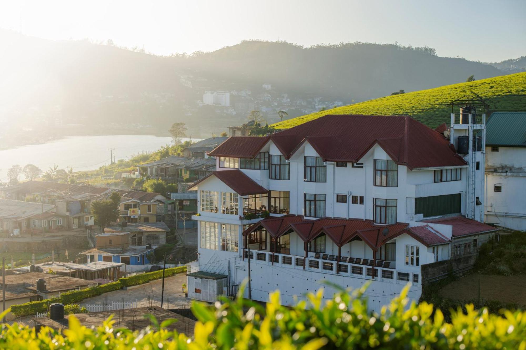 Palazzo Lake Gregory Nuwara Eliya Exterior photo